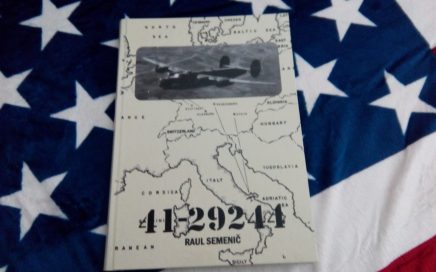 Grafično oblikovanje knjige 41-29244