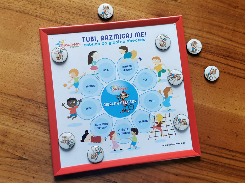 Grafično oblikovanje Playness interaktivne table z magnetki